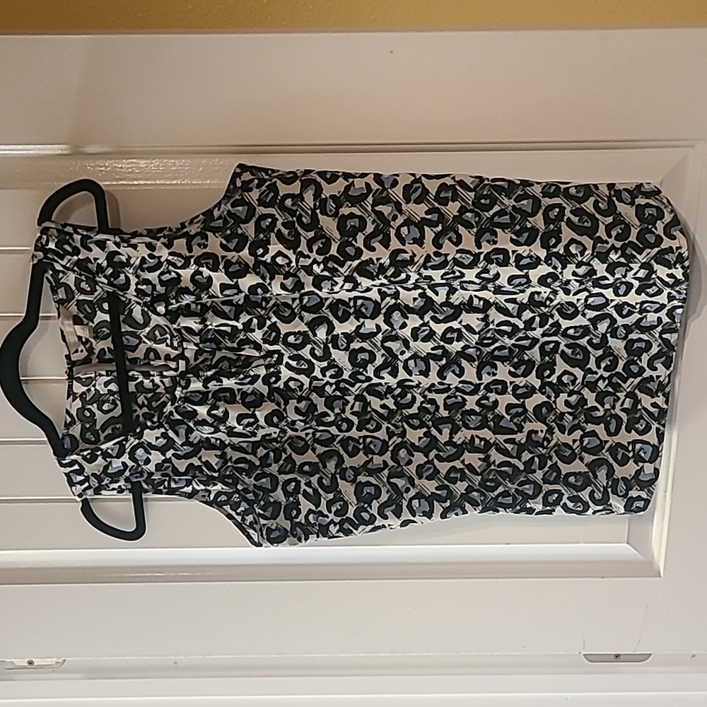 Banana Republic Med cheetah print blouse